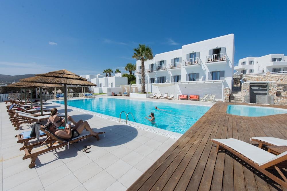 Paros Bay Hotel Parasporos Exterior photo